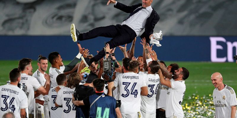 Tiểu sử Zinedine Zidane - Sự nghiệp huấn luyện viên.